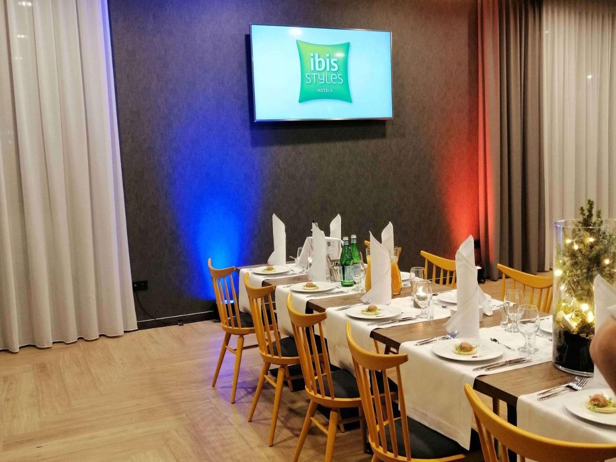 Hotel Ibis Styles Nowy Targ Exterior foto