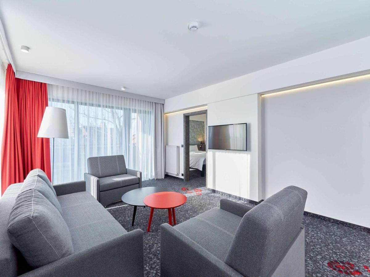 Hotel Ibis Styles Nowy Targ Exterior foto