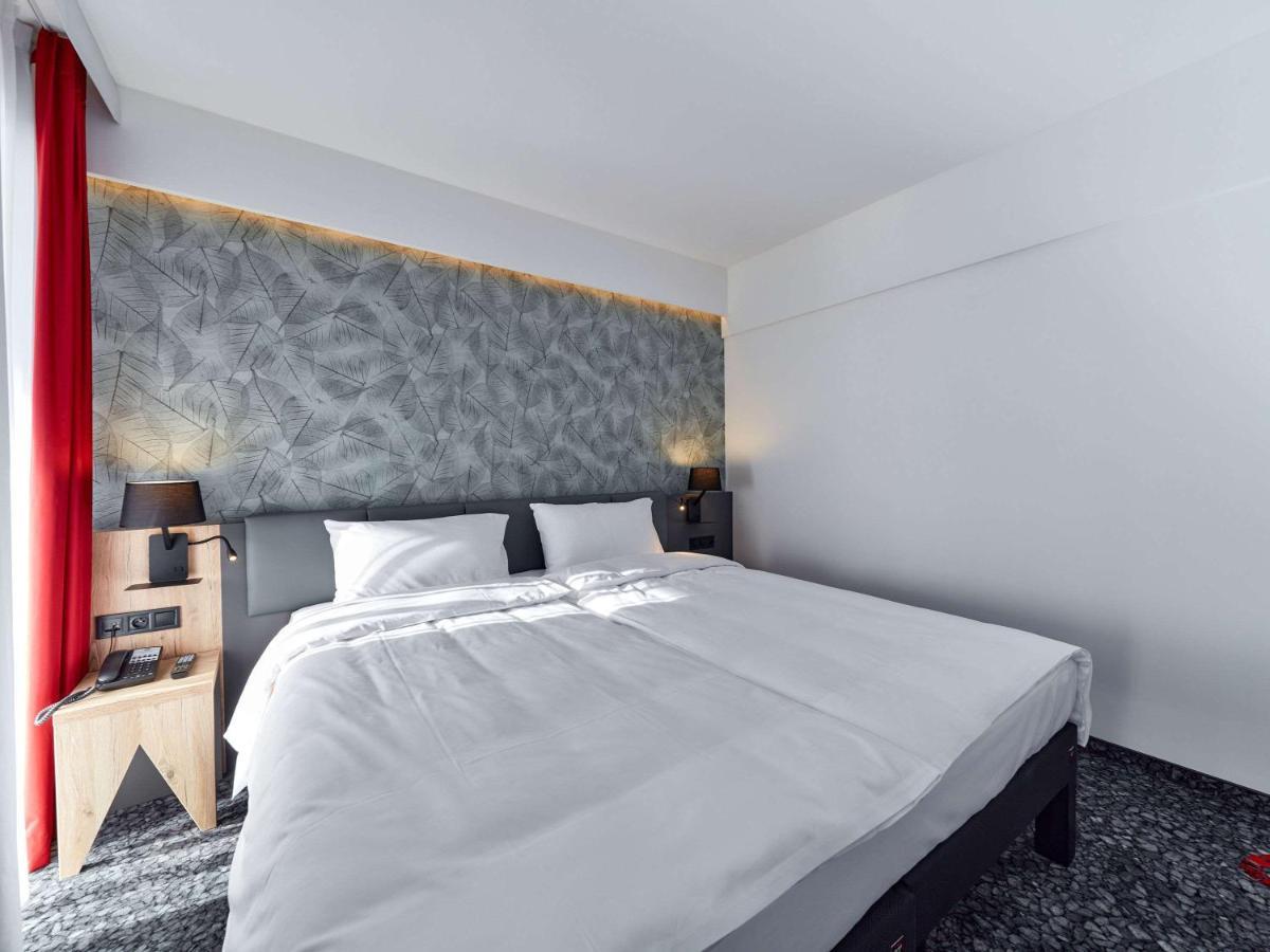 Hotel Ibis Styles Nowy Targ Exterior foto