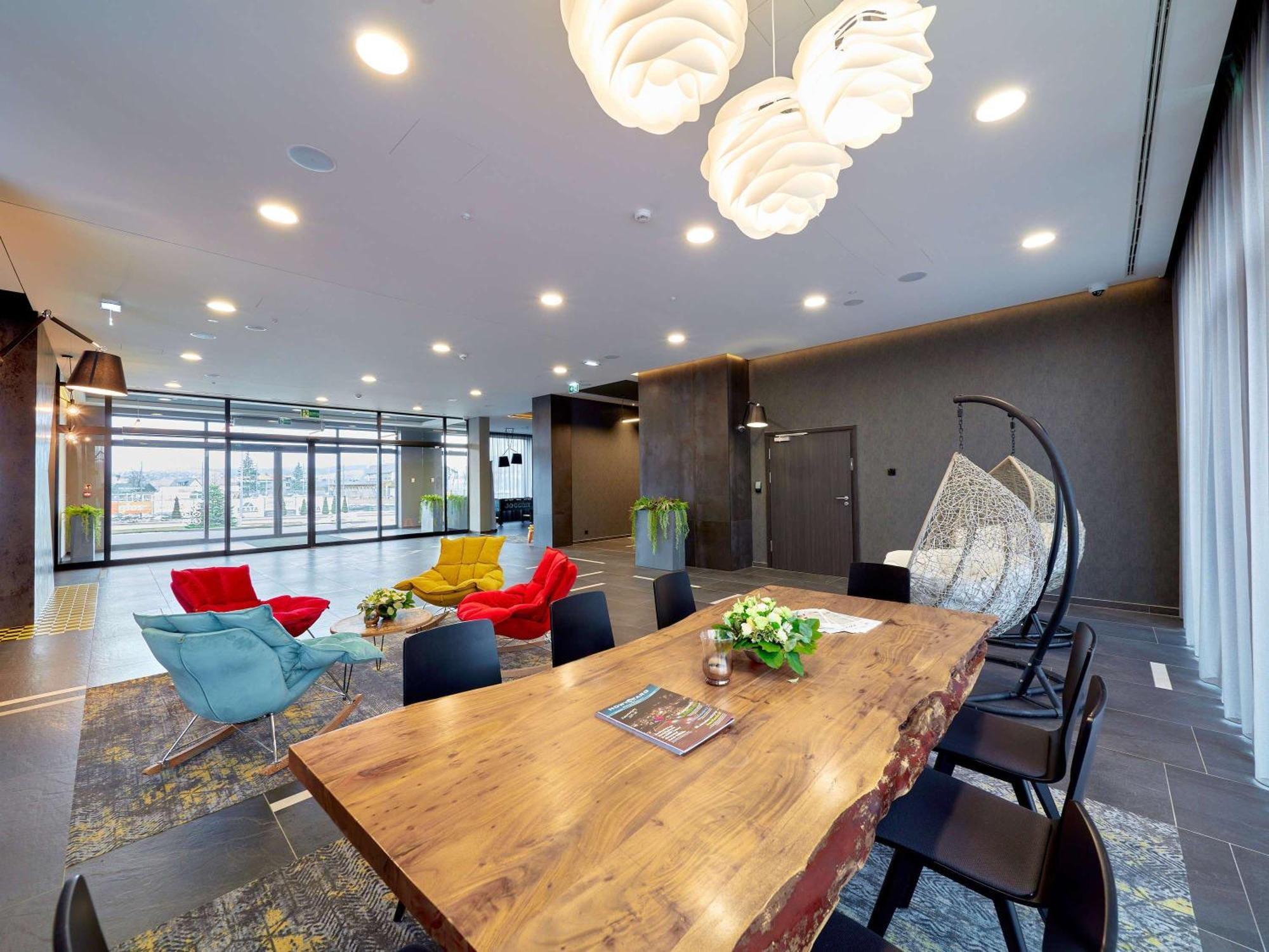 Hotel Ibis Styles Nowy Targ Exterior foto